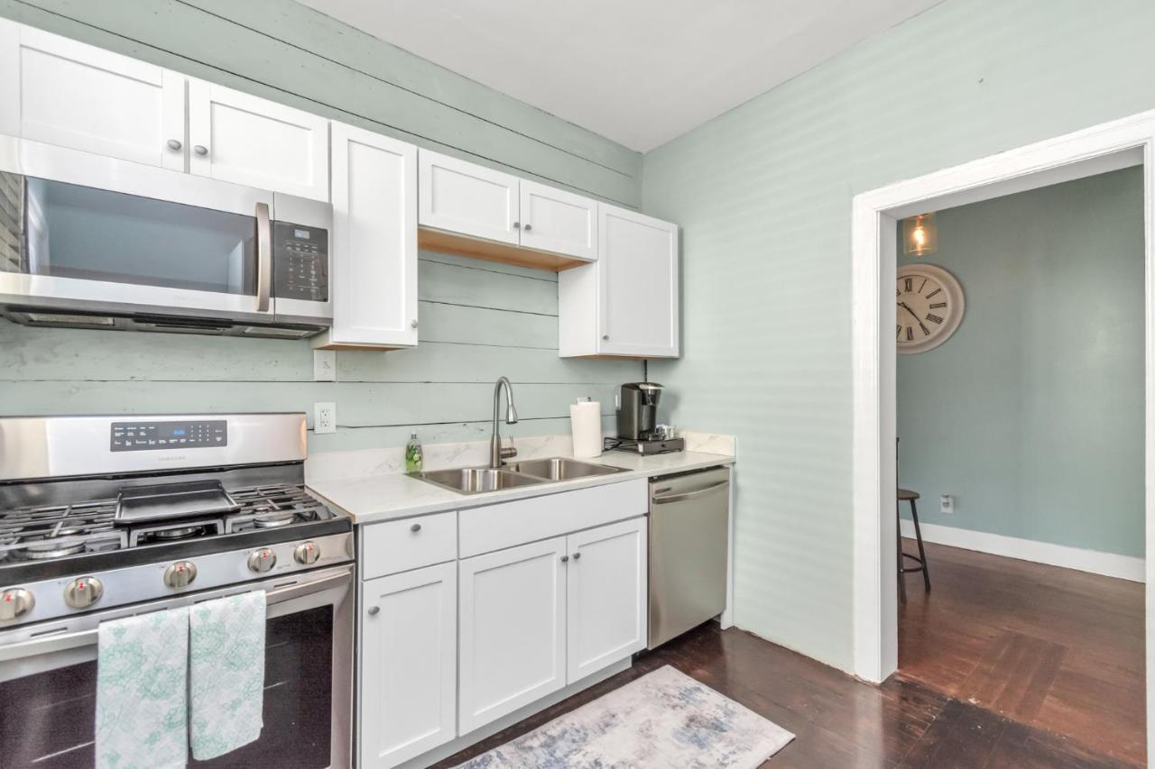 2 Kitchens,2 Living Rooms,4 Bedrooms-Close To All! 갤버스턴 외부 사진